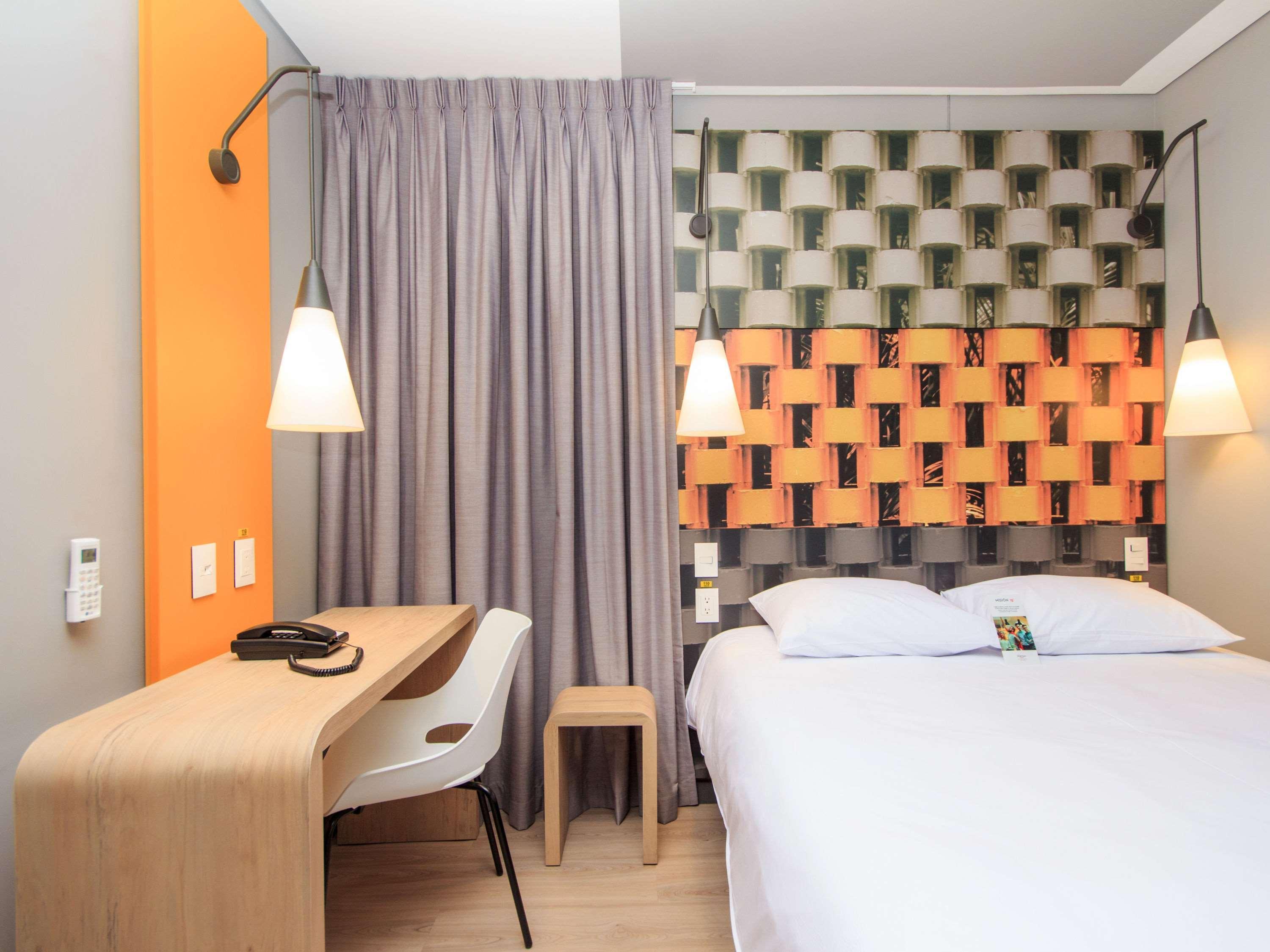 Ibis Cúcuta Hotel Bagian luar foto